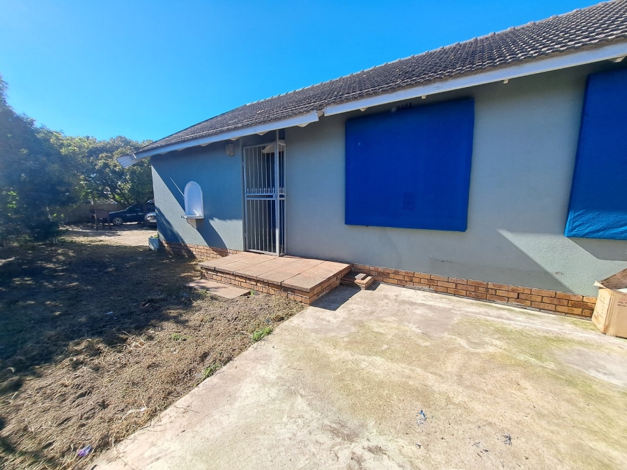 3 Bedroom Property for Sale in Grassy Park Western Cape